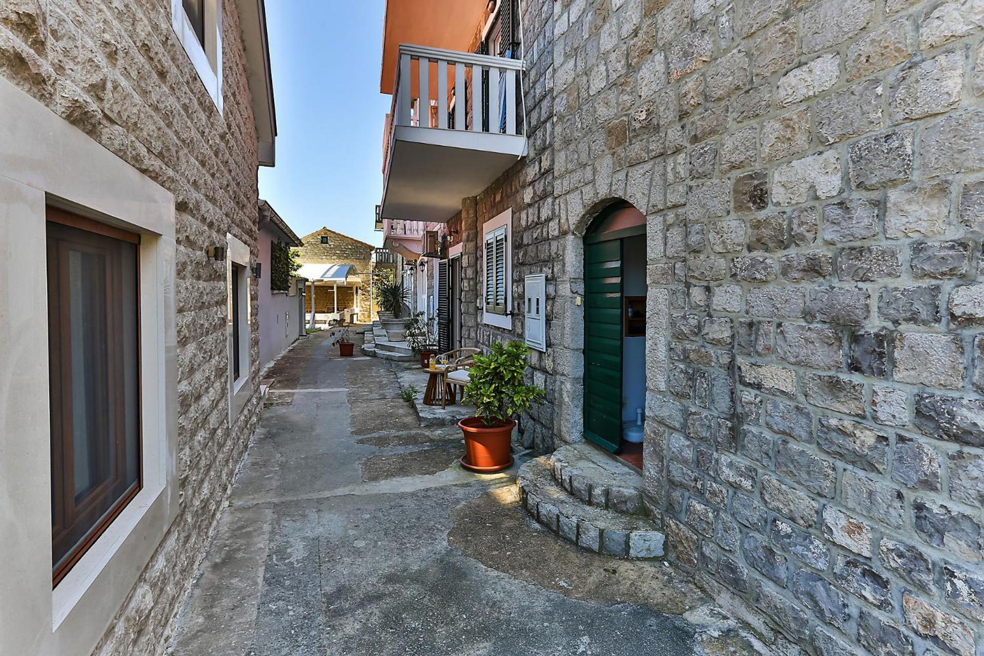 Appartamento Casa Brilla Teodo Esterno foto